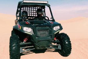 Dune-buggy-safari-tour-buggy rental-desert-sand-dune-drive-doha-datar