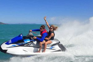 jet-ski-fun-kids-family-tour-in-doha-qatar